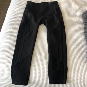 Black all the right places lululemon legging